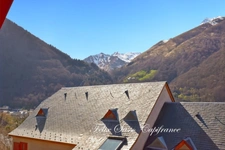  CAUTERETS (65), superbe T2 BIS d'une surface au sol de 41.72 m2 avec vue panoramique sur les montagnes - Résidence avec piscine