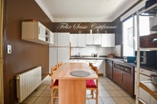 LOURDES (65),belle maison familiale d'environ 203 m2 avec 4 chambres et jardin !