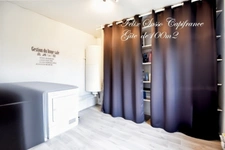 5 minutes from Argelès-Gazost 65400, superb house requiring no work with gîte and panoramic mountain views!