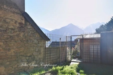  Sazos 65,  maison de village de 70 m² à rénover avec jardin et vue panoramique sur les montagnes !