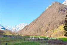  ESTAING (65), grange à rénover avec vue panoramique au coeur d'une vallée authentique.