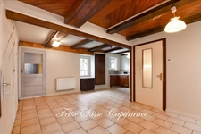 LUZ-SAINT-SAUVEUR (65), maison de village avec grand potentiel, 5 chambres, terrain et terrasse