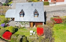 AUCUN (65),  maison de charme cosy T5 avec vue panoramique exceptionnelle !