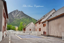 CAUTERETS (65), bel appartement avec pisicine déalement situé, à 5 minutes des télécabines