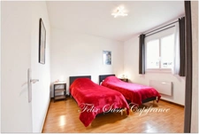 5 minutes from Argelès-Gazost 65400, superb house requiring no work with gîte and panoramic mountain views!