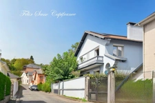 LOURDES (65),belle maison familiale d'environ 203 m2 avec 4 chambres et jardin !