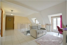 5 minutes from Argelès-Gazost 65400, superb house requiring no work with gîte and panoramic mountain views!