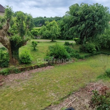 À réinventer : 230 m² de potentiel sur 900 m² de terrain SAINT ALBIN DE VAULSERRE (38)
