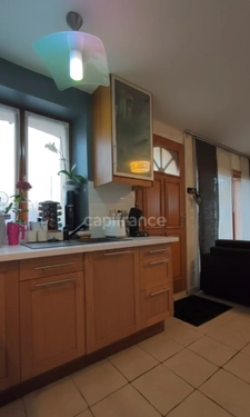 T3 Rez-de-Jardin 57 m² – Terrasse 60 m², Parking couvert, Cave 26 m² – À 5 min de Voiron