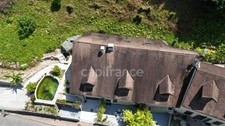 🏡 CHANAZ – Propriété de caractère en bord de canal – 4 logements indépendants – 289 m² habitables sur 5 800 m² de terrain boisé Ensemble Immobilier Unique CHANAZ 