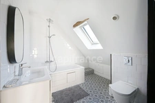 Rare à Novalaise : maison familiale 136M² rénovée - 5 Chambres- dépendance 