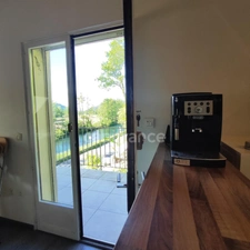 🏡 CHANAZ – Propriété de caractère en bord de canal – 4 logements indépendants – 289 m² habitables sur 5 800 m² de terrain boisé Ensemble Immobilier Unique CHANAZ 
