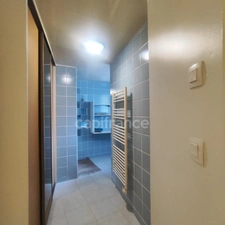 🏡 CHANAZ – Propriété de caractère en bord de canal – 4 logements indépendants – 289 m² habitables sur 5 800 m² de terrain boisé Ensemble Immobilier Unique CHANAZ 