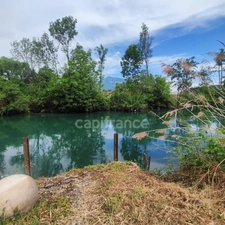 🏡 CHANAZ – Propriété de caractère en bord de canal – 4 logements indépendants – 289 m² habitables sur 5 800 m² de terrain boisé Ensemble Immobilier Unique CHANAZ 