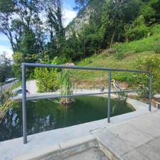 🏡 CHANAZ – Propriété de caractère en bord de canal – 4 logements indépendants – 289 m² habitables sur 5 800 m² de terrain boisé Ensemble Immobilier Unique CHANAZ 