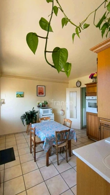 Chambéry-le-Vieux – Vue montagnes, grand jardin et maison aux multiples possibilités !