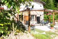 Saint-Cassin 73160 – Environ 270 m² habitables, 4 logements indépendants, 150 m² de potentiel supplémentaire. Un bien unique aux perspectives exceptionnelles.