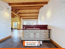 Maison de plus de 160 m² avec 3 chambres