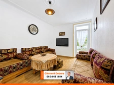 Maison avec plus de 200 m² avec 5 chambres