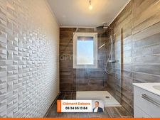 Maison de plus de 160 m² avec 3 chambres