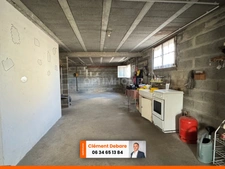 Maison individuelle de plus de 100 m² avec sous-sol et dépendance