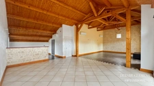 Maison de plus de 160 m² avec 3 chambres