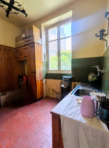 Maison Bourgeoise / Immeuble de caractère – Fort potentiel – Centre-ville de Nevers / sous offre 