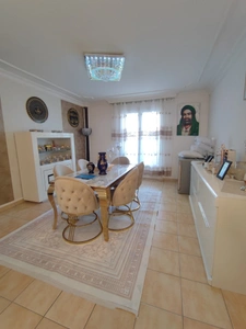 NEVERS – IMMEUBLE DE RAPPORT ~340 m² | 3 APPARTEMENTS | DOUBLE STRATÉGIE INVESTISSEUR