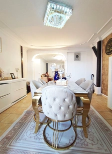 NEVERS – FULLY RENOVATED 80 SQM APARTMENT WITH COVERED TERRACE – IDEAL FOR INVESTORS  