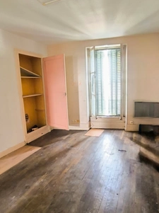 IMMEUBLE DE RAPPORT – 4 LOGEMENTS – NEVERS CENTRE – FORT POTENTIEL APRÈS RÉNOVATIONe 5 pièces NEVERS (58)