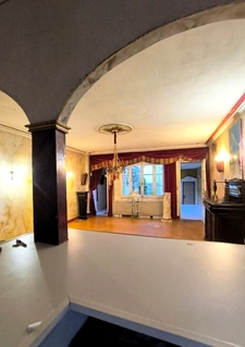  Maison familiale de caractère au cœur de Nevers – Terrasses, volumes et histoire ( 58 ) SOUS OFFRE
