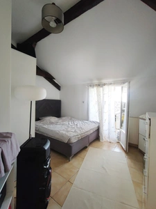 NEVERS – BEL APPARTEMENT 5 PIÈCES DE 120 M² AVEC TERRASSE – IDÉAL INVESTISSEUR OU FAMILLE