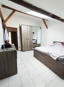 NEVERS – BEL APPARTEMENT 5 PIÈCES DE 120 M² AVEC TERRASSE – IDÉAL INVESTISSEUR OU FAMILLE