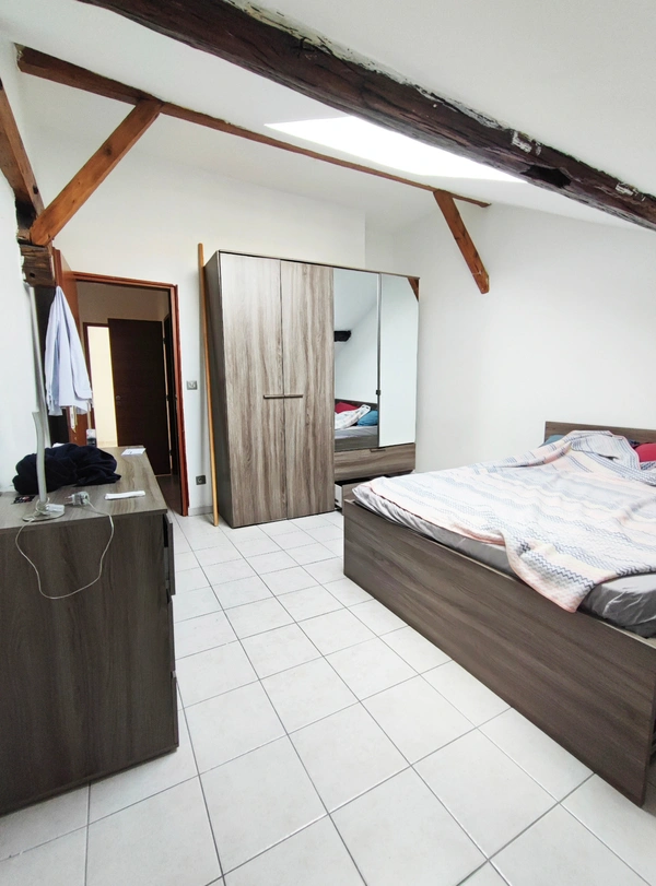 NEVERS – BEL APPARTEMENT 5 PIÈCES DE 120 M² AVEC TERRASSE – IDÉAL INVESTISSEUR OU FAMILLE