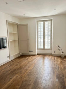 IMMEUBLE DE RAPPORT – 4 LOGEMENTS – NEVERS CENTRE – FORT POTENTIEL APRÈS RÉNOVATIONe 5 pièces NEVERS (58)