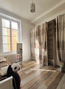 "Appartement 91 m² avec Terrasse exceptionnelle de 150 m² – " Une Maison dans le Ciel " - Plein Centre Nevers 
