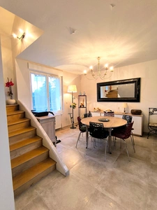 Renovated family home in a quiet and sought-after area (58)