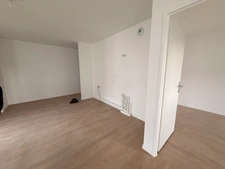 Appartement à vendre 3 pièces CLERMONT (60)