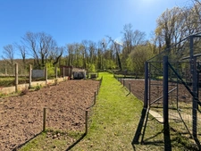 Propriété familiale avec dépendance et piscine à BREUIL LE SEC (60)