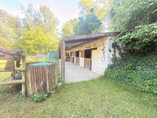 Propriété de charme avec installations équestres sur plus de 3 500 m² à Plailly (60)