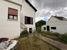 Maison 2 pièces avec jardin, sous-sol total et 2 garages – Thiverny (60)