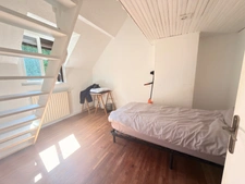 Propriété de charme avec installations équestres sur plus de 3 500 m² à Plailly (60)