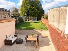 Maison familiale 6 chambres, jardin, garage + duplex loué 600 €/mois Centre de Saint-Just-en-Chaussée (Oise)