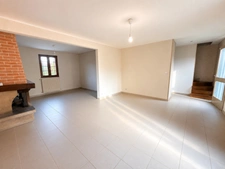 Maison Individuelle 120 m² – 3 chambres – Jardin – Double accès – Nogent sur Oise