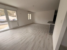 Appartement à louer 3 pièces NOGENT SUR OISE (60)