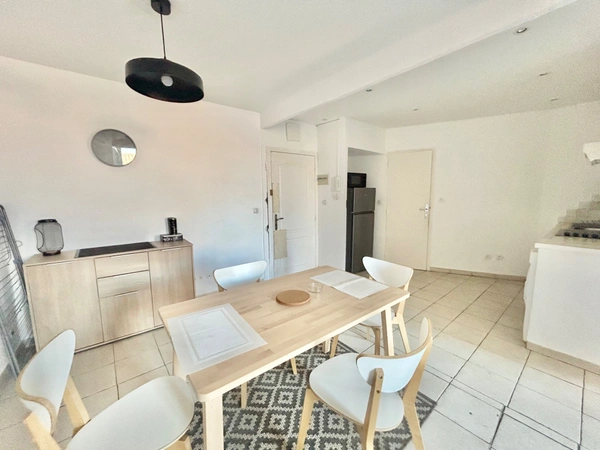 Appartement à vendre 2 pièces LE MUY (83)