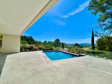 Contemporary villa of 155m² + garage and swimming pool - 2025 - Exceptional panoramic view - La Motte