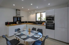 MAISON P6 DE 2017 - SAINT AYGULF - PLEIN CENTRE