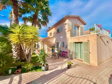 Maison à vendre 6 pièces SAINT AYGULF (83)
