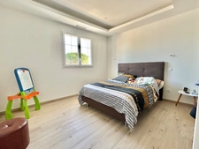 House for sale, 12 rooms, PUGET SUR ARGENS (83)